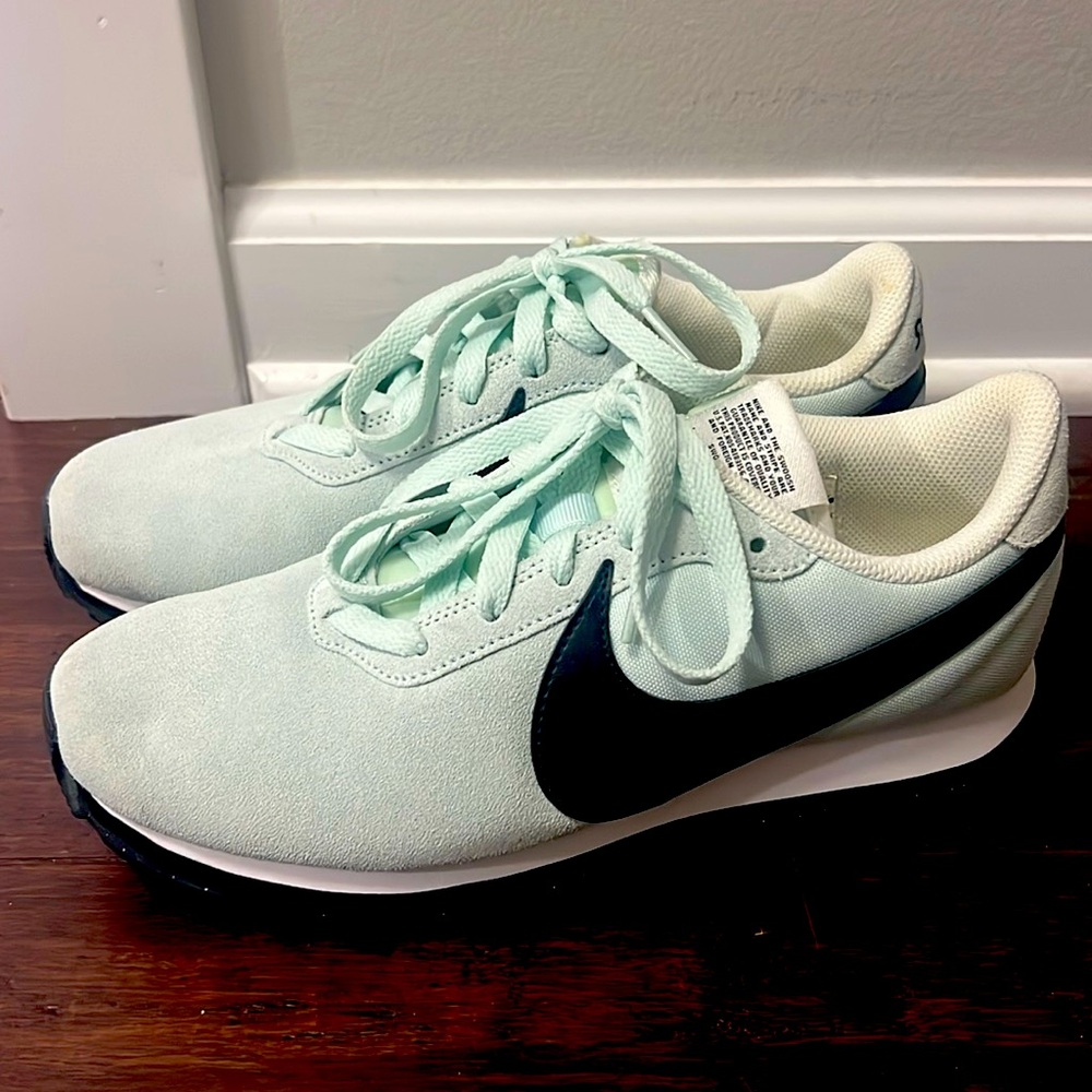 Nike Pre-Love O.X. “Fiberglass” A03166-301